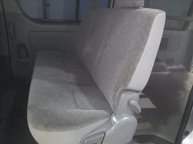 TOYOTA REGIUS ACE