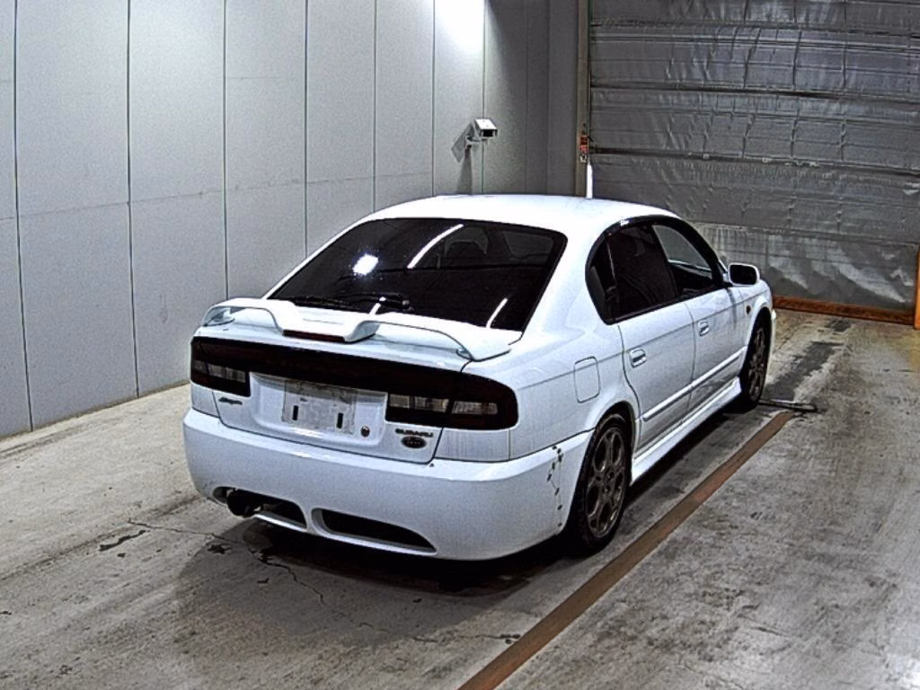 SUBARU LEGACY B4