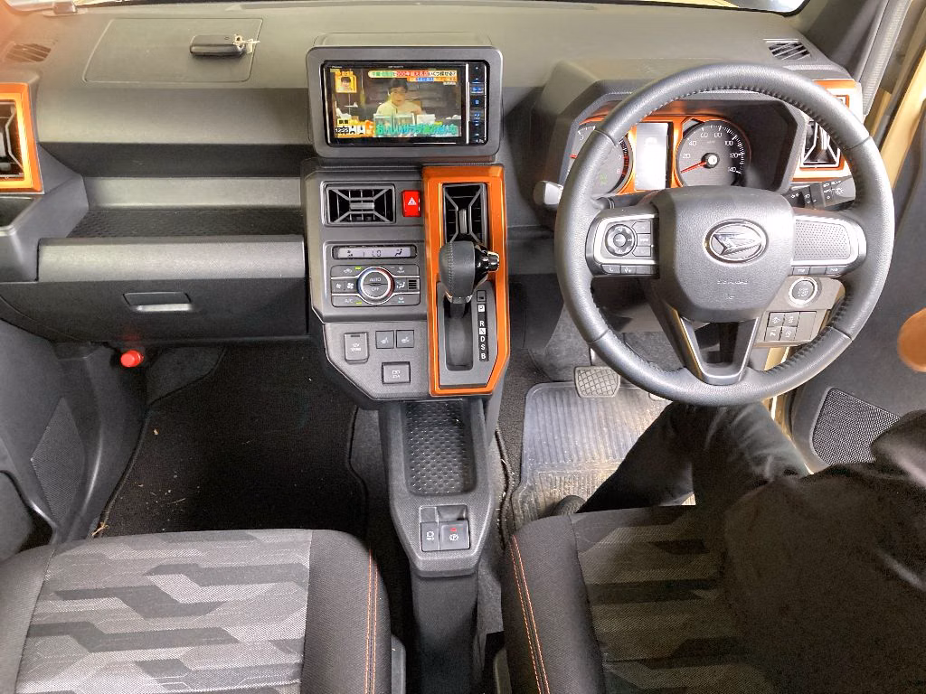 DAIHATSU TAFT