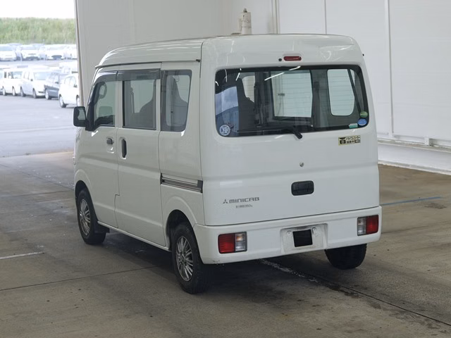 MITSUBISHI MINICAB