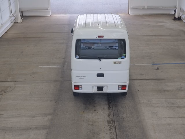 MITSUBISHI MINICAB