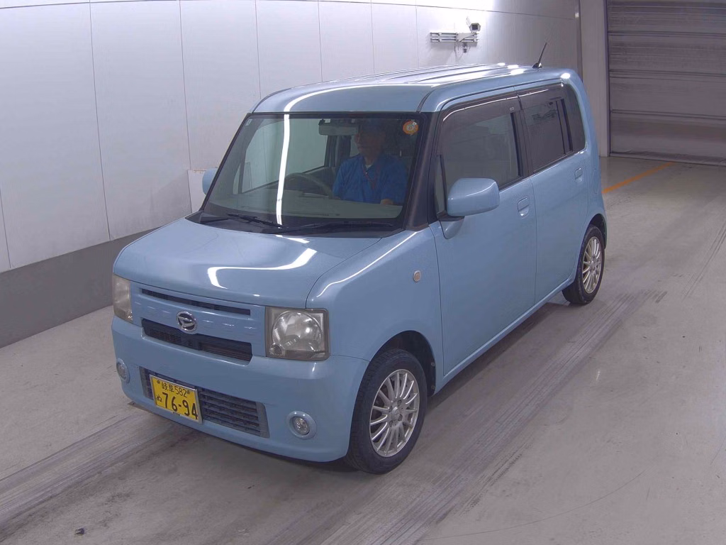 DAIHATSU MOVE CONTE