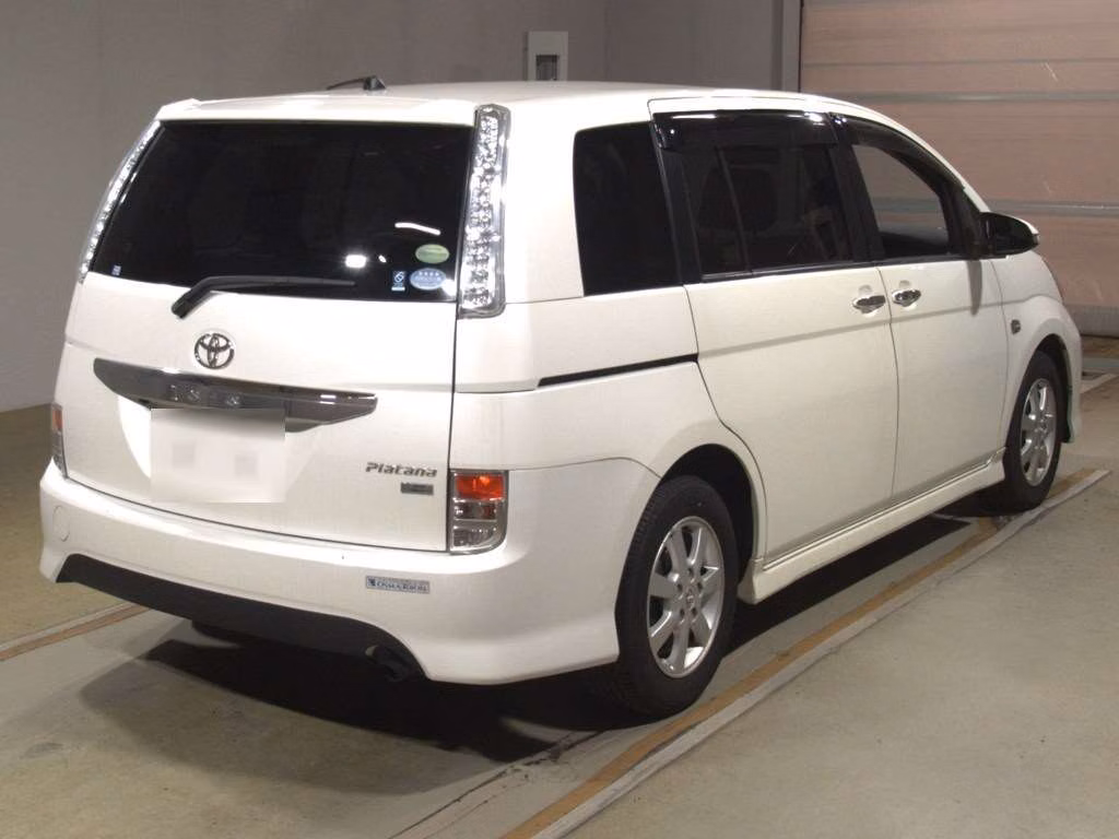 TOYOTA ISIS