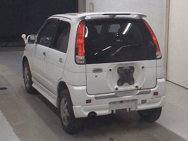 DAIHATSU TERIOS KID