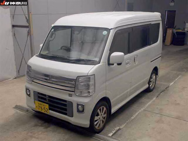 MITSUBISHI TOWN BOX