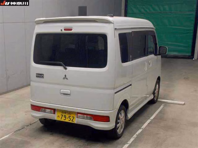 MITSUBISHI TOWN BOX
