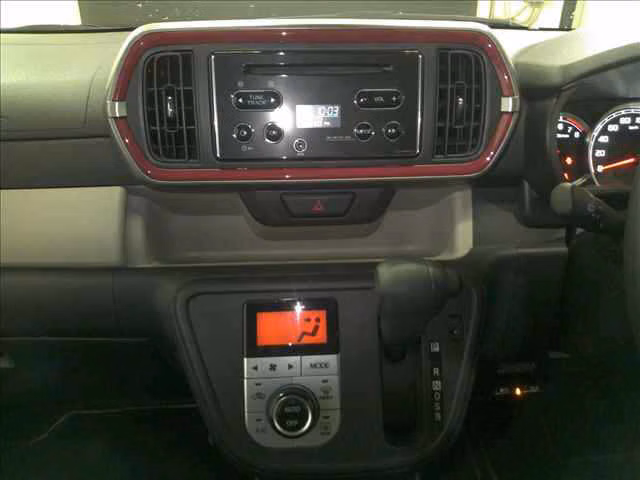 DAIHATSU BOON