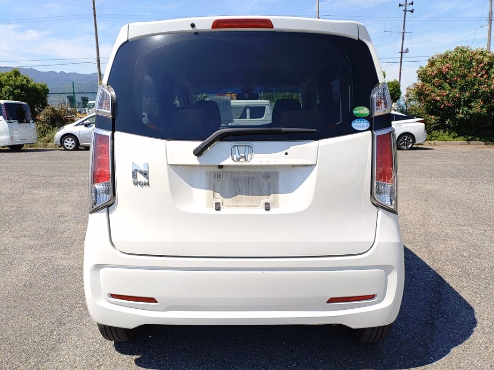 HONDA N-WGN