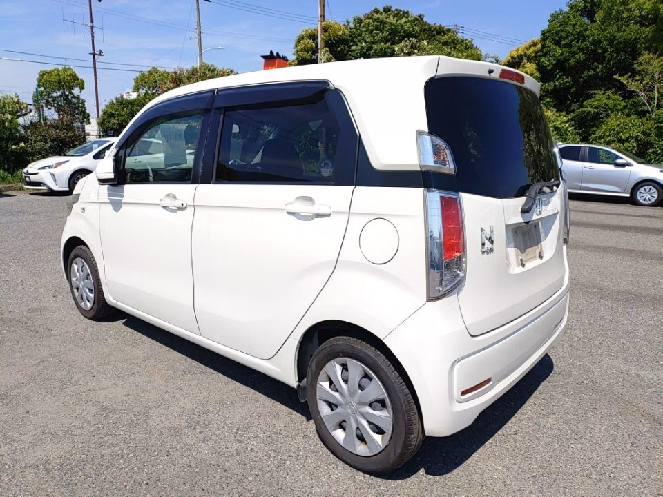 HONDA N-WGN
