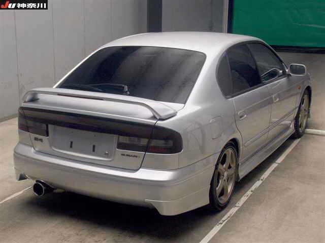 SUBARU LEGACY B4