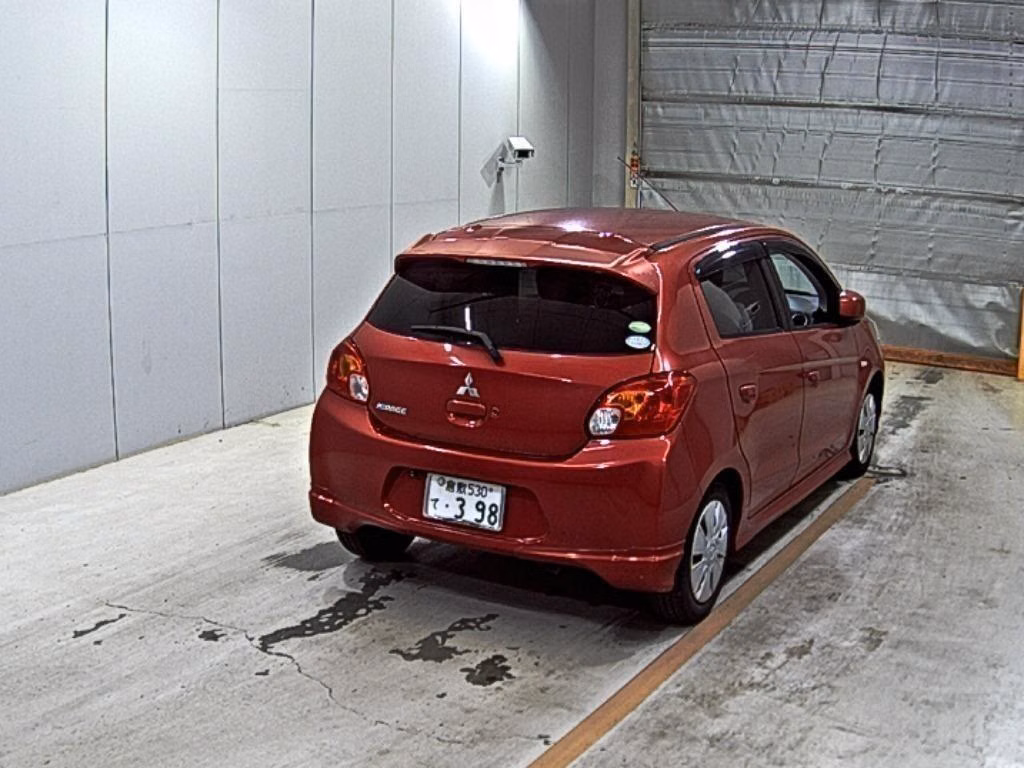 MITSUBISHI MIRAGE