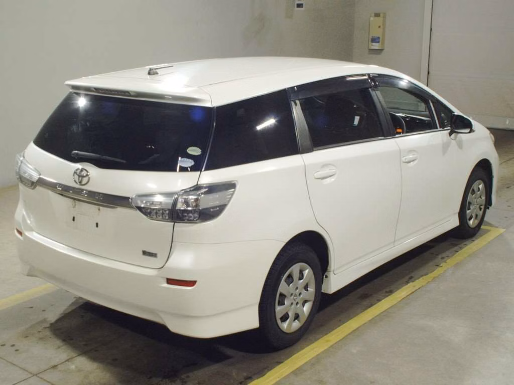 TOYOTA WISH