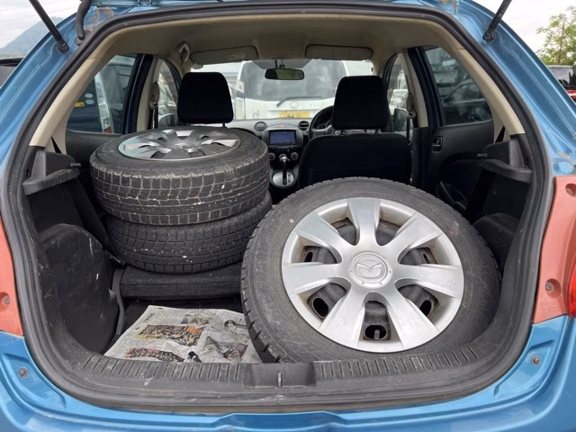 MAZDA DEMIO
