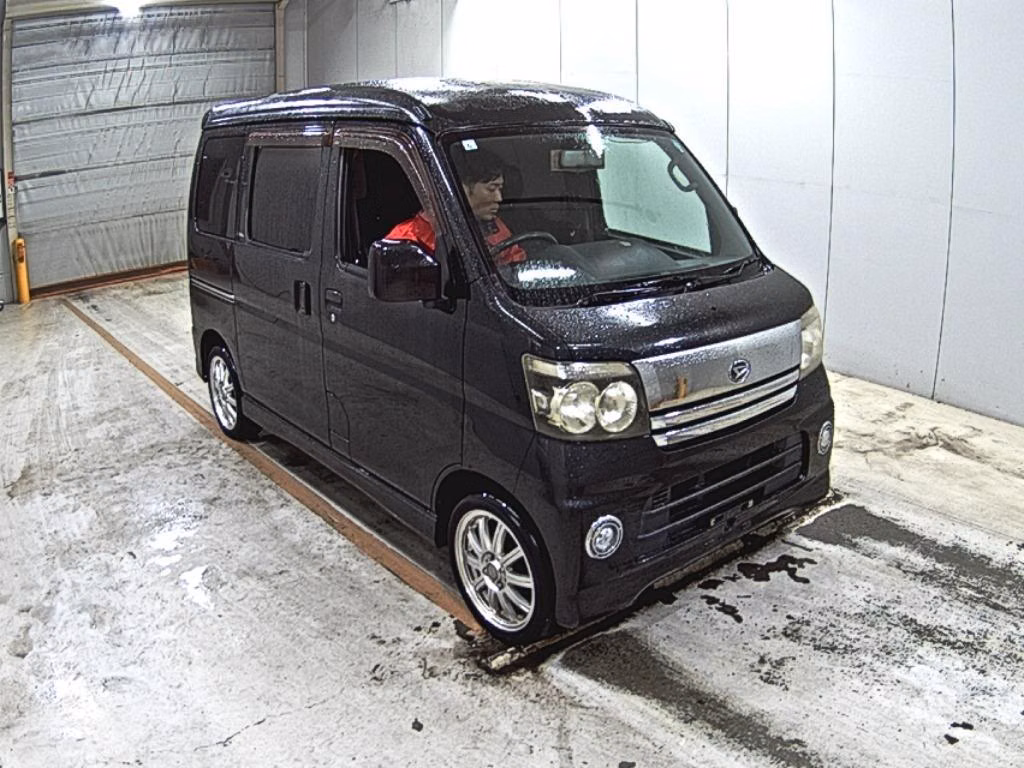 DAIHATSU ATRAI