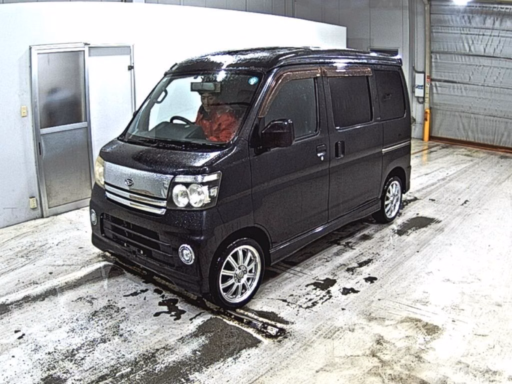 DAIHATSU ATRAI
