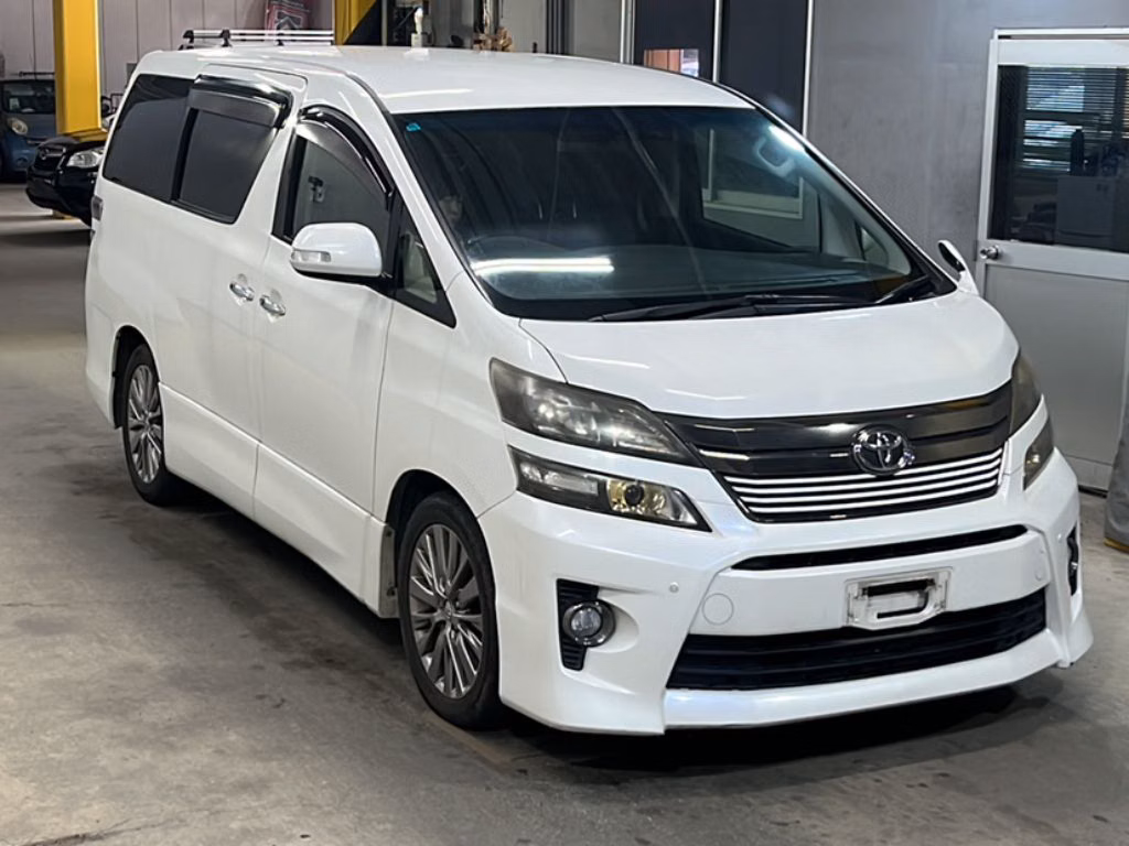 TOYOTA VELLFIRE