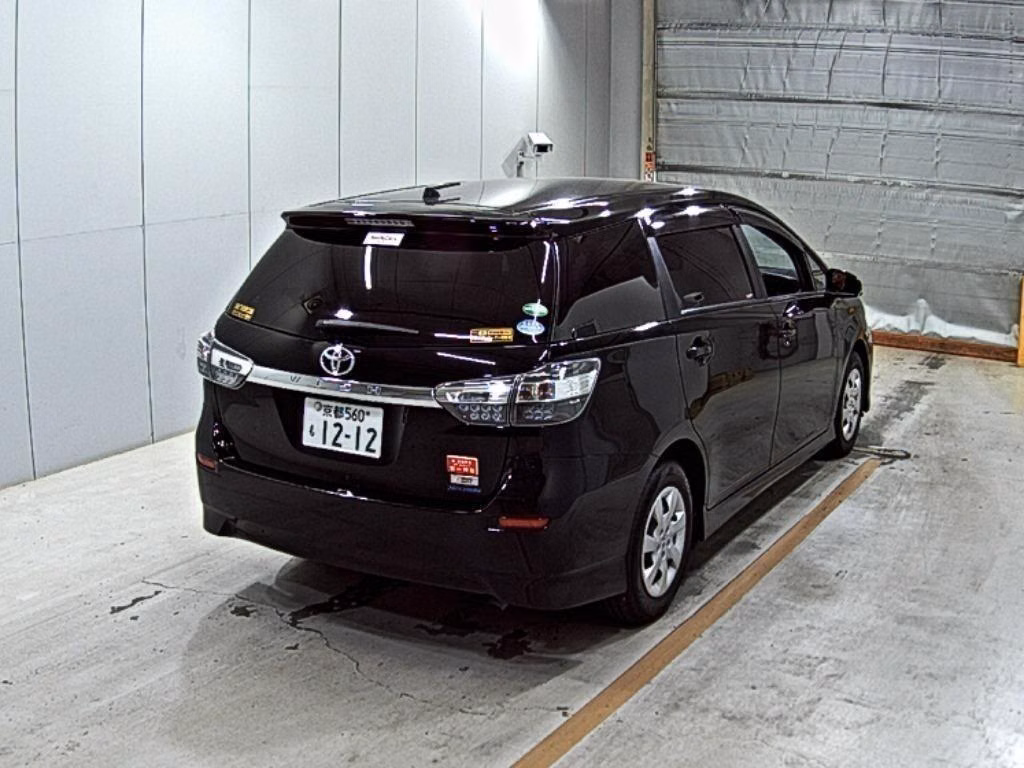 TOYOTA WISH