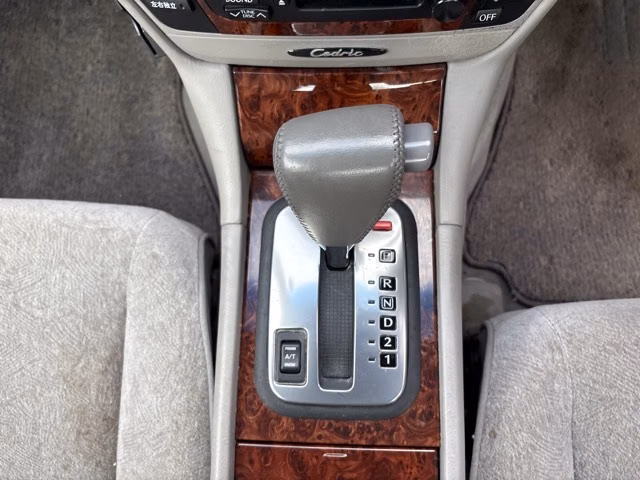 NISSAN CEDRIC