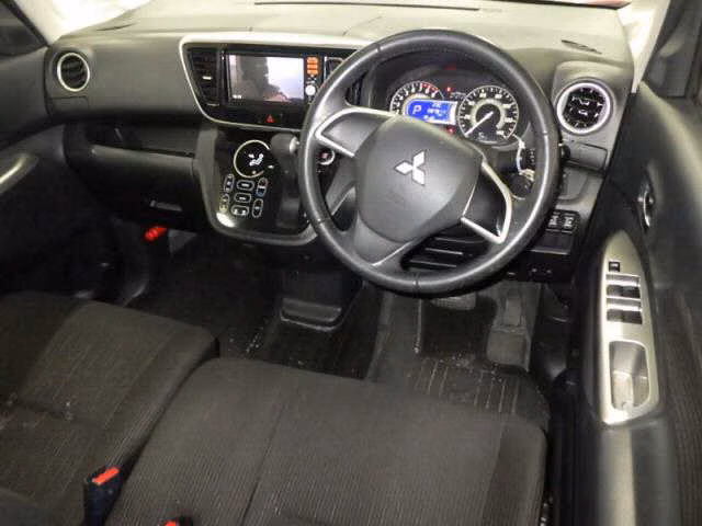 MITSUBISHI EK SPACE