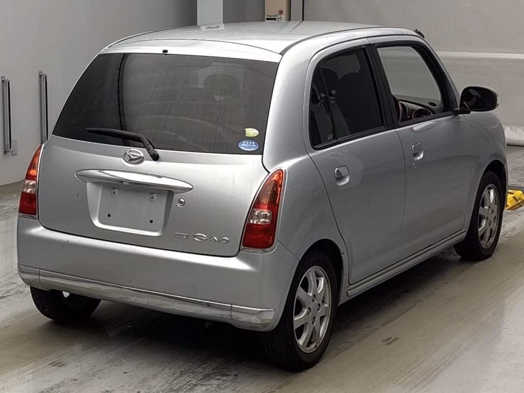 DAIHATSU MIRA GINO