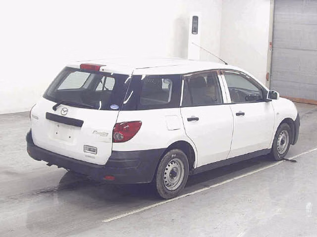 MAZDA FAMILIA