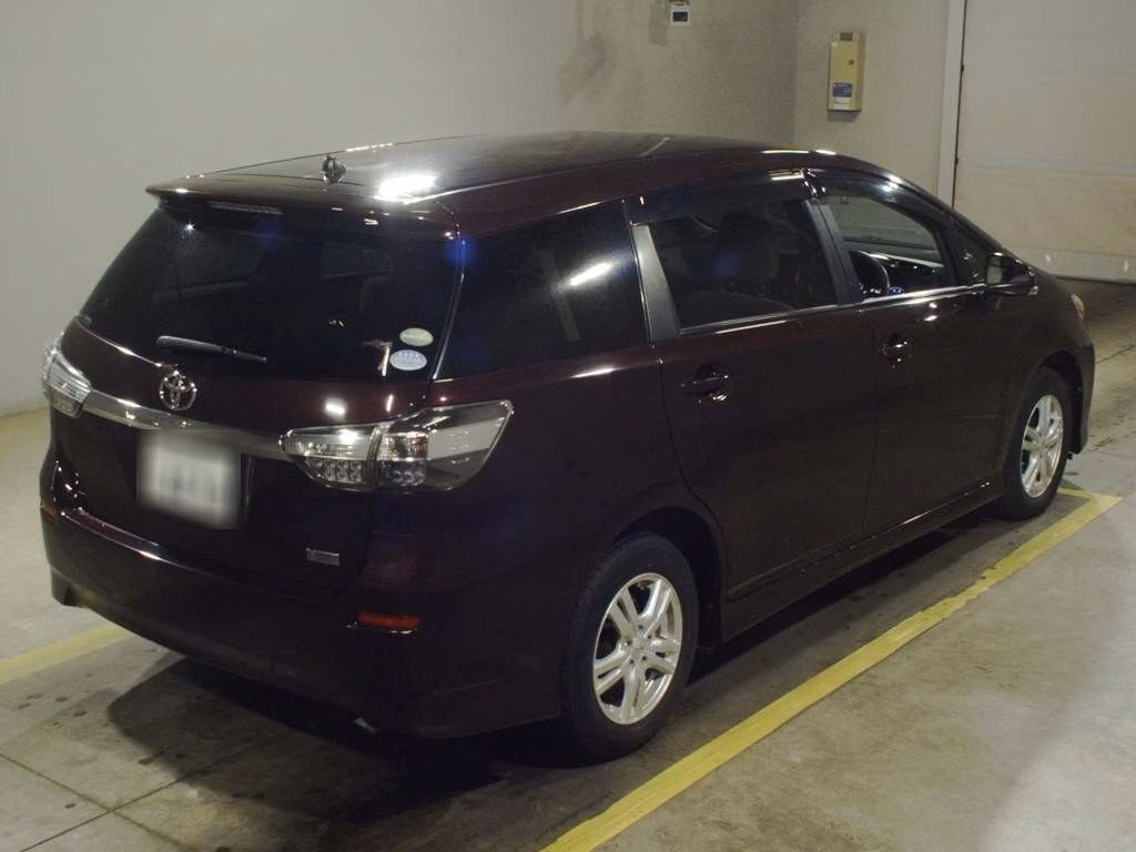 TOYOTA WISH