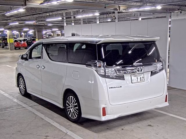 TOYOTA VELLFIRE
