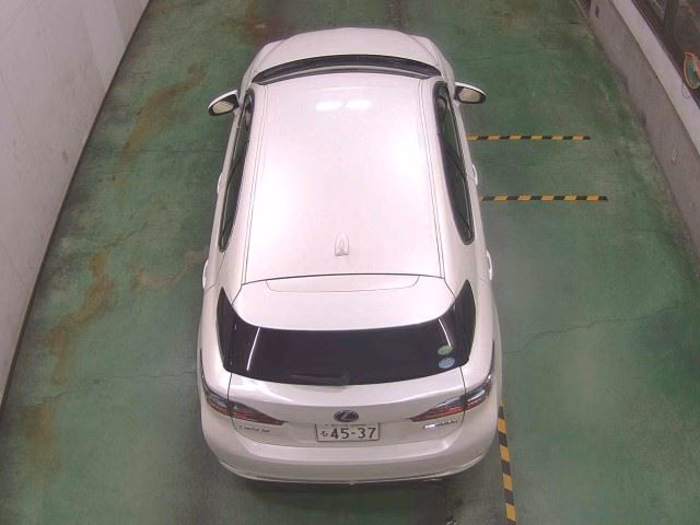 LEXUS CT200H