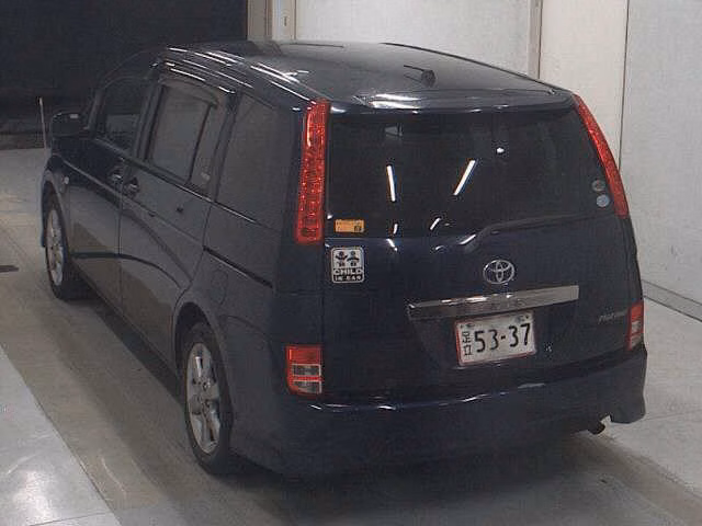 TOYOTA ISIS