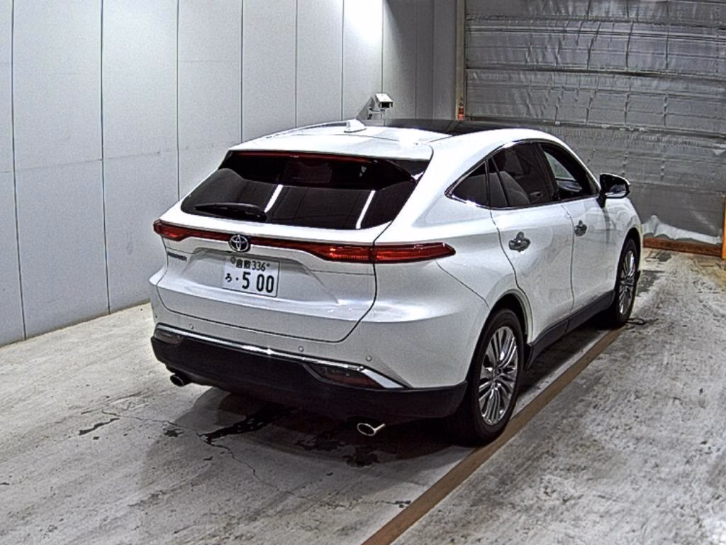 TOYOTA HARRIER