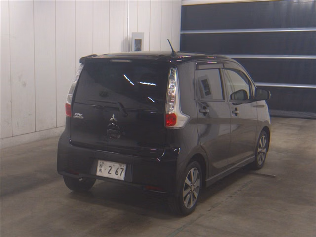 MITSUBISHI EK CUSTOM