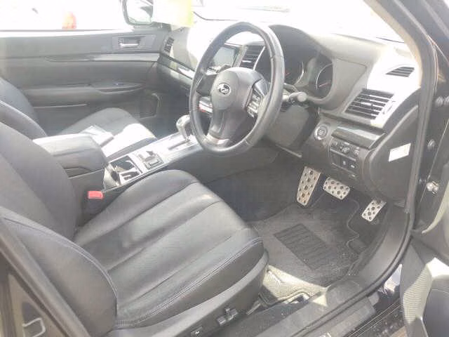 SUBARU LEGACY B4
