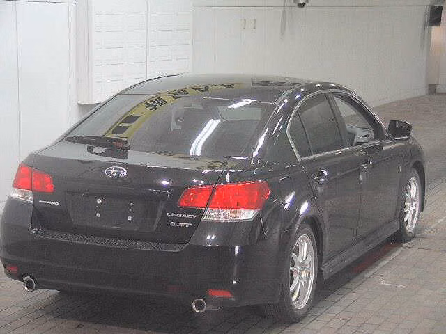 SUBARU LEGACY B4