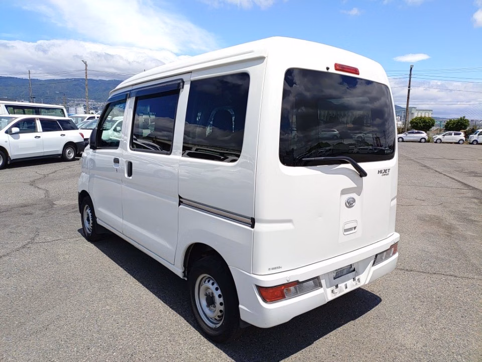 DAIHATSU HIJET
