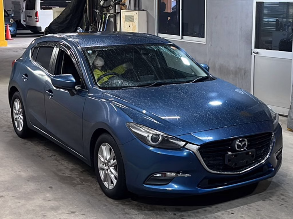 MAZDA AXELA