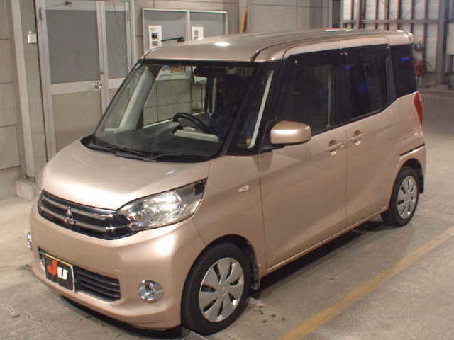 MITSUBISHI EK SPACE