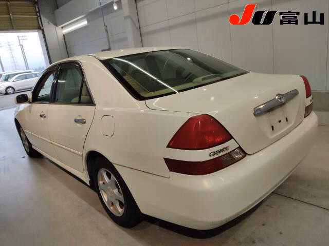 TOYOTA MARK II