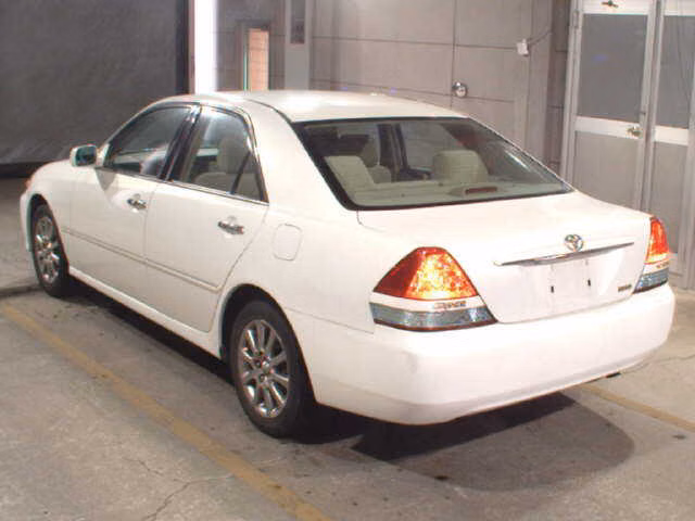 TOYOTA MARK II