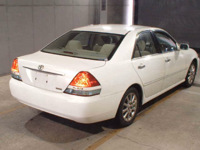 TOYOTA MARK II