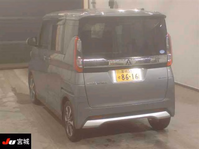 MITSUBISHI EK SPACE