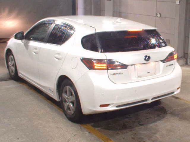 LEXUS CT200H