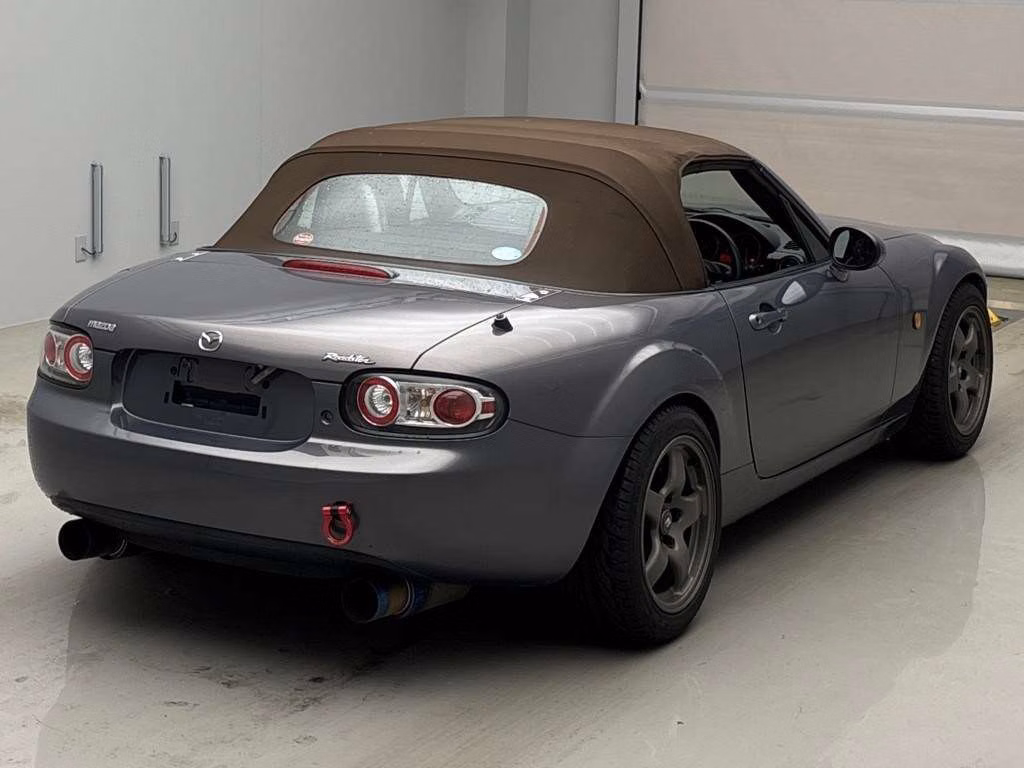 MAZDA ROADSTER