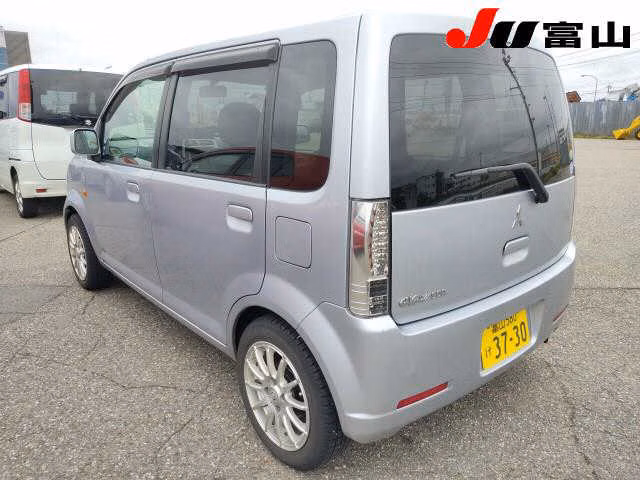 MITSUBISHI EK WAGON