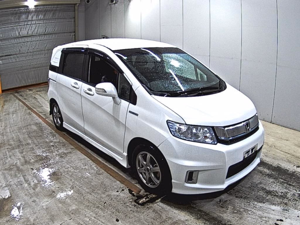 HONDA FREED
