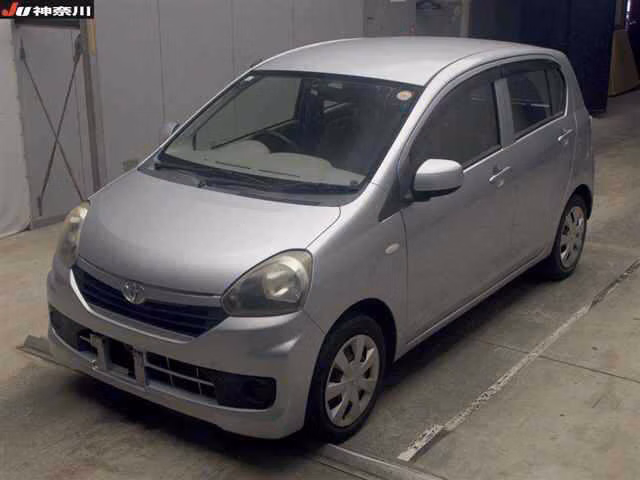TOYOTA PIXIS EPOCH