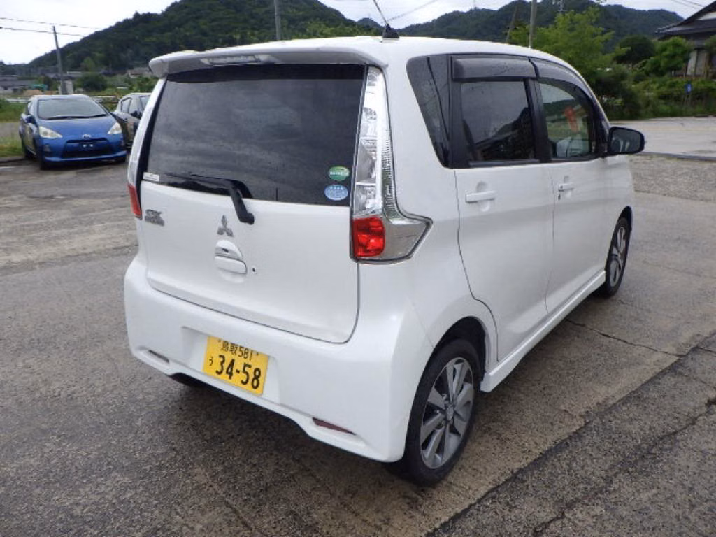 MITSUBISHI EK CUSTOM