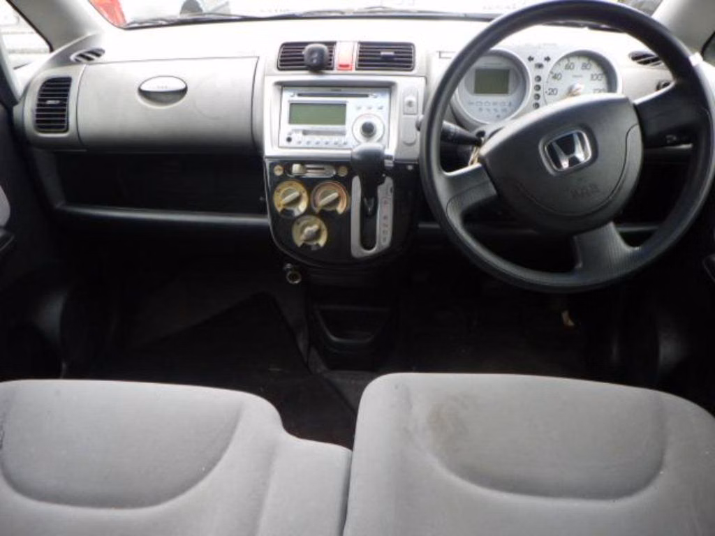 HONDA LIFE