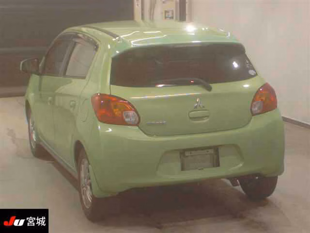 MITSUBISHI MIRAGE