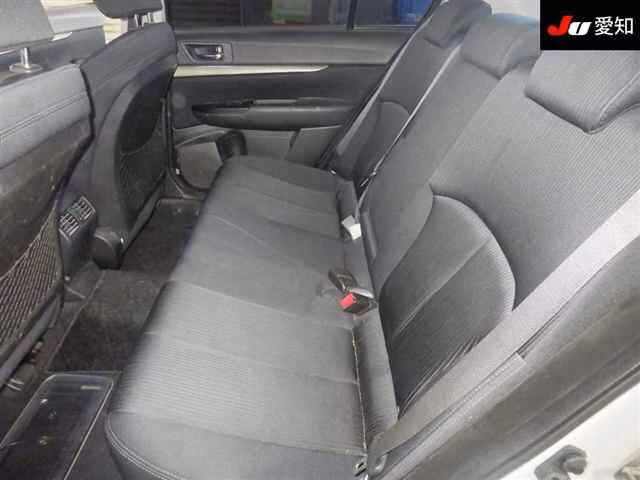 SUBARU LEGACY B4