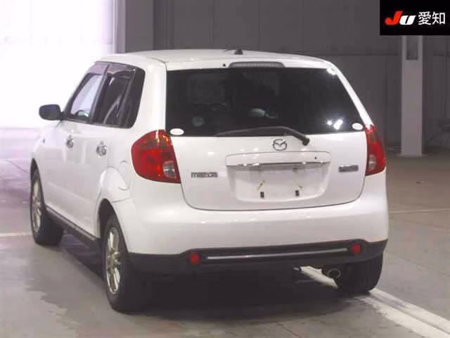 MAZDA VERISA